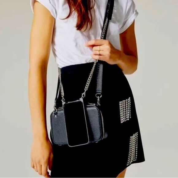 Bandolier cameron convertible crossbody bag & matching curb chain w/shoulder str - Picture 2 of 13